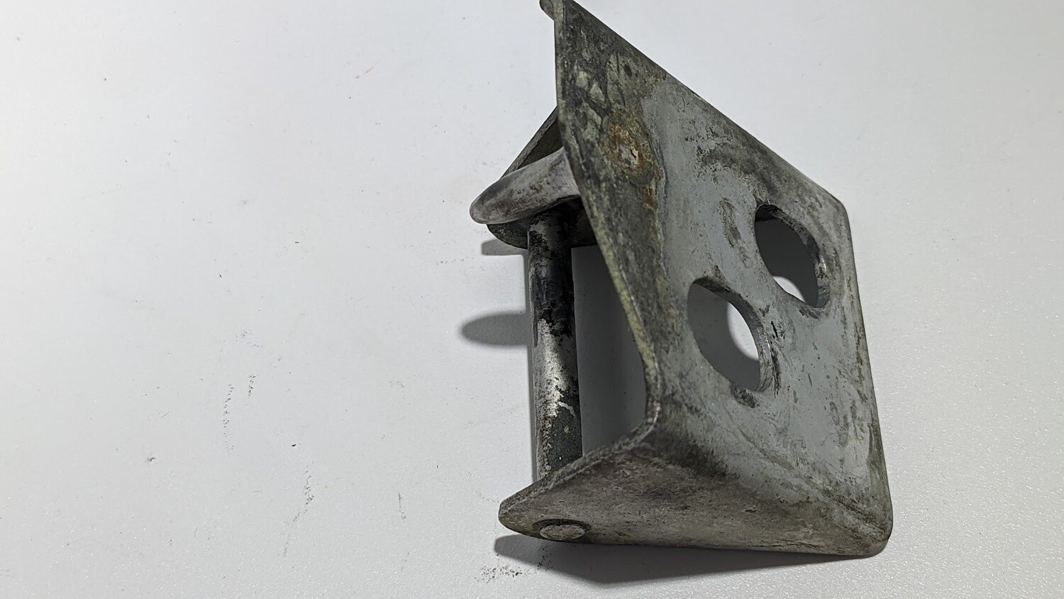 65 - 80 ROLLS ROYCE SILVER SHADOW HOOD right HOOD CATCH BONNET UB17992