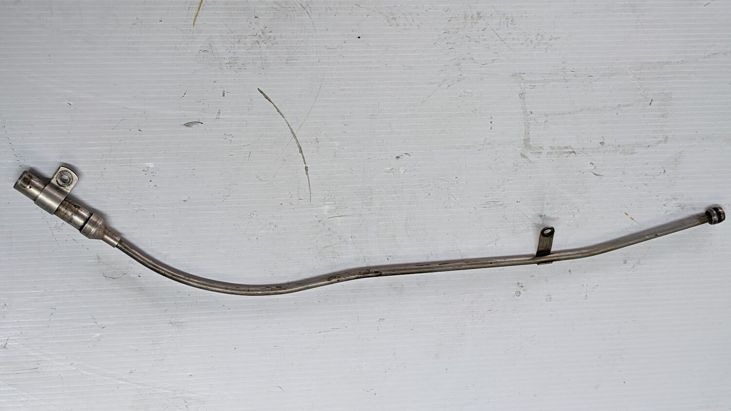 ROLLS ROYCE SILVER SHADOW II SPRUR PART ENGINE DIP STICK TUBE UE38300
