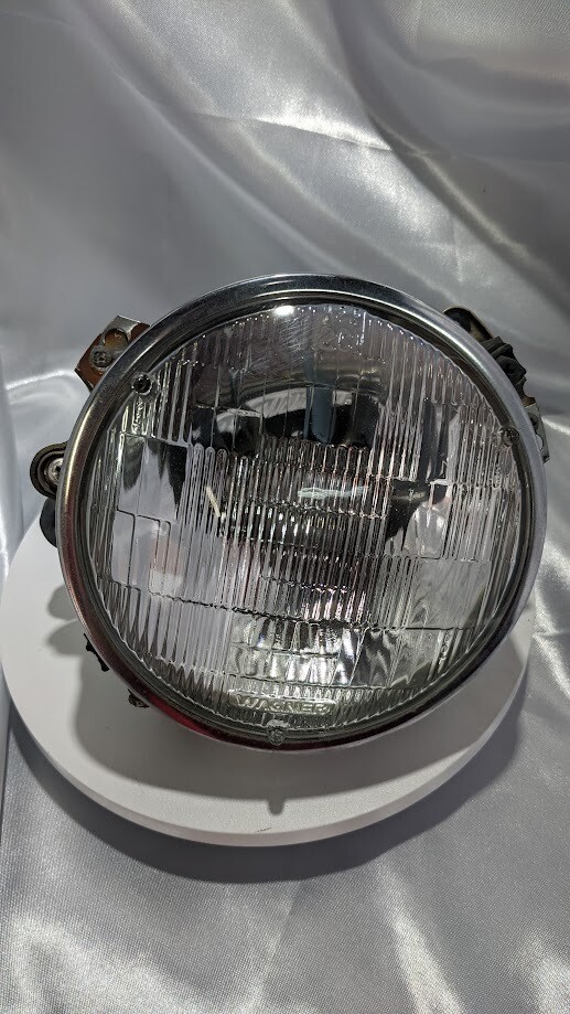 ROLLS ROYCE SILVER SHADOW II PART FRONT HEADLIGHT ASSEMBLY OUTBOUND UD16918