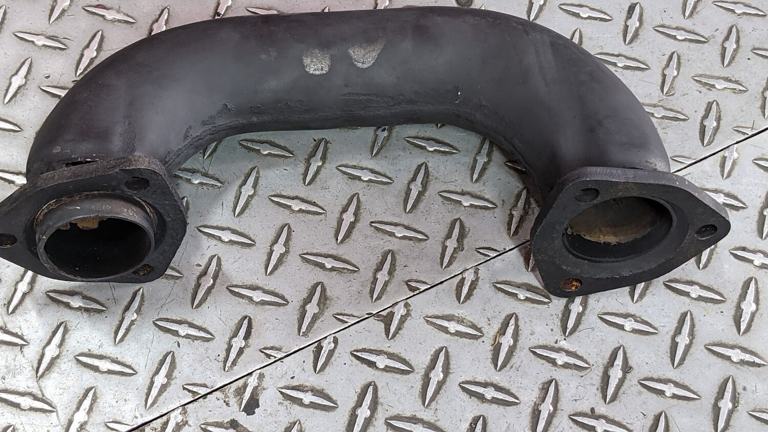 FERRARI 308 GTSi  exhaust CONNECTING PIPE REAR MANIFOLD TO CAT 2