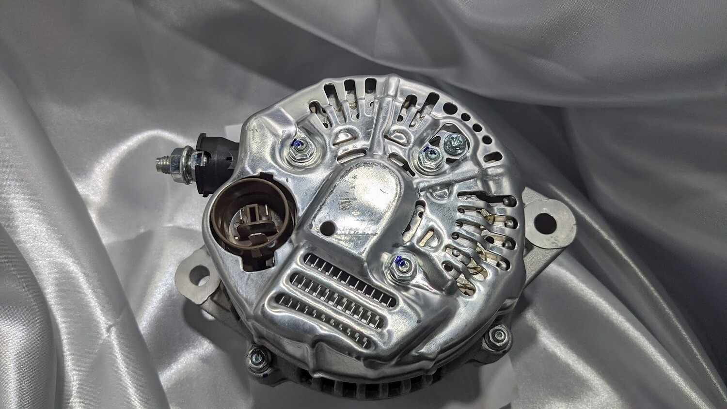 FERRARI 456 550 575M PART ALTERNATOR new EXCHANGE 156858