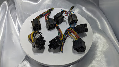 ROLLS ROYCE SILVER SPUR BOSCH RELAY BASE ASSORTED 8 UNITS