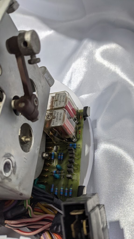 Rolls Royce Silver SHADOW air conditioning SERVO   CONTROL UNIT UD21762