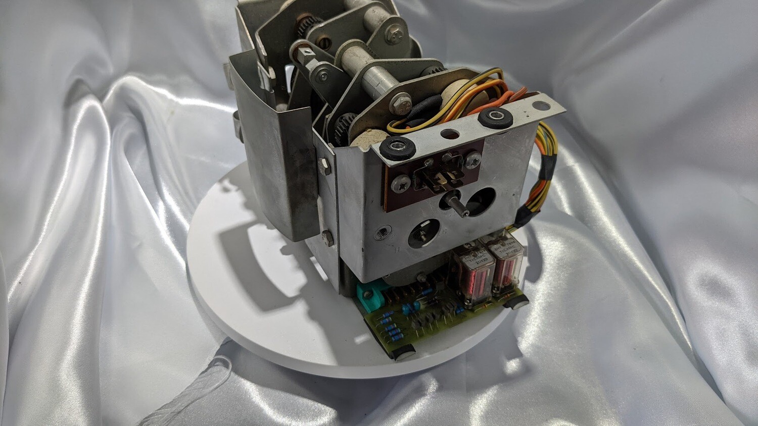 Rolls Royce Silver SHADOW air conditioning SERVO   CONTROL UNIT UD21762