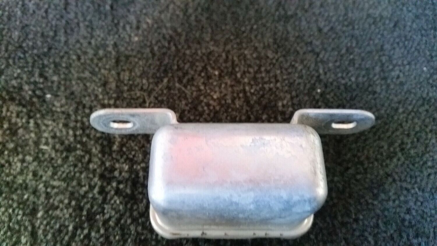 65 - 80 ROLLS ROYCE SILVER SHADOW LUCAS RELAY 6RA 5 contact back bracket UD9270