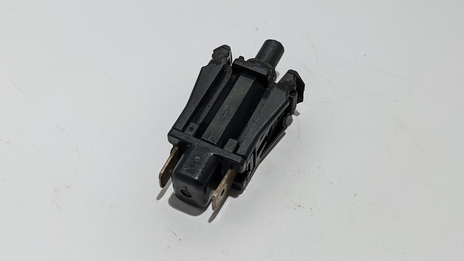 FERRARI 348 355 PARTS one  interior dome light switch 134423