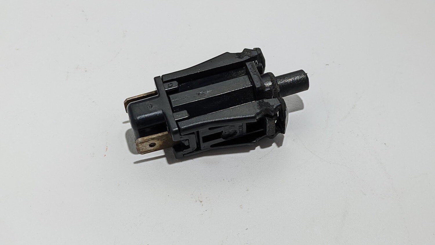 FERRARI 348 355 PARTS one  interior dome light switch 134423