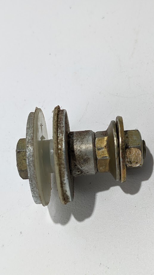 FERRARI 308 GTSi ROLL UP WINDOW BUSHING KIT  50086909