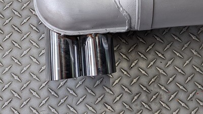 FERRARI 308 GTSi exhaust ORIGINAL MUFFLER USA EXCELLENT CONDITION 114683