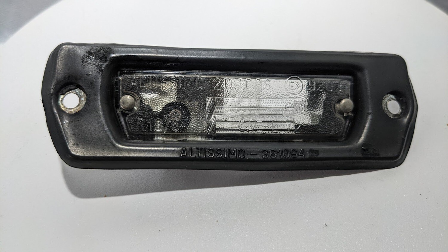 FERRARI 308 GTSi PART LICENSE NUMBER PLATE LIGHT 186180