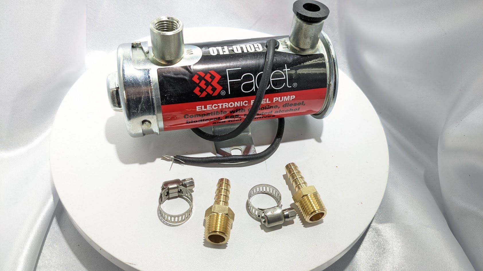 FUEL PUMP FOR ROLLS ROYCE SILVER SHADOW WITH CARBURATORS img