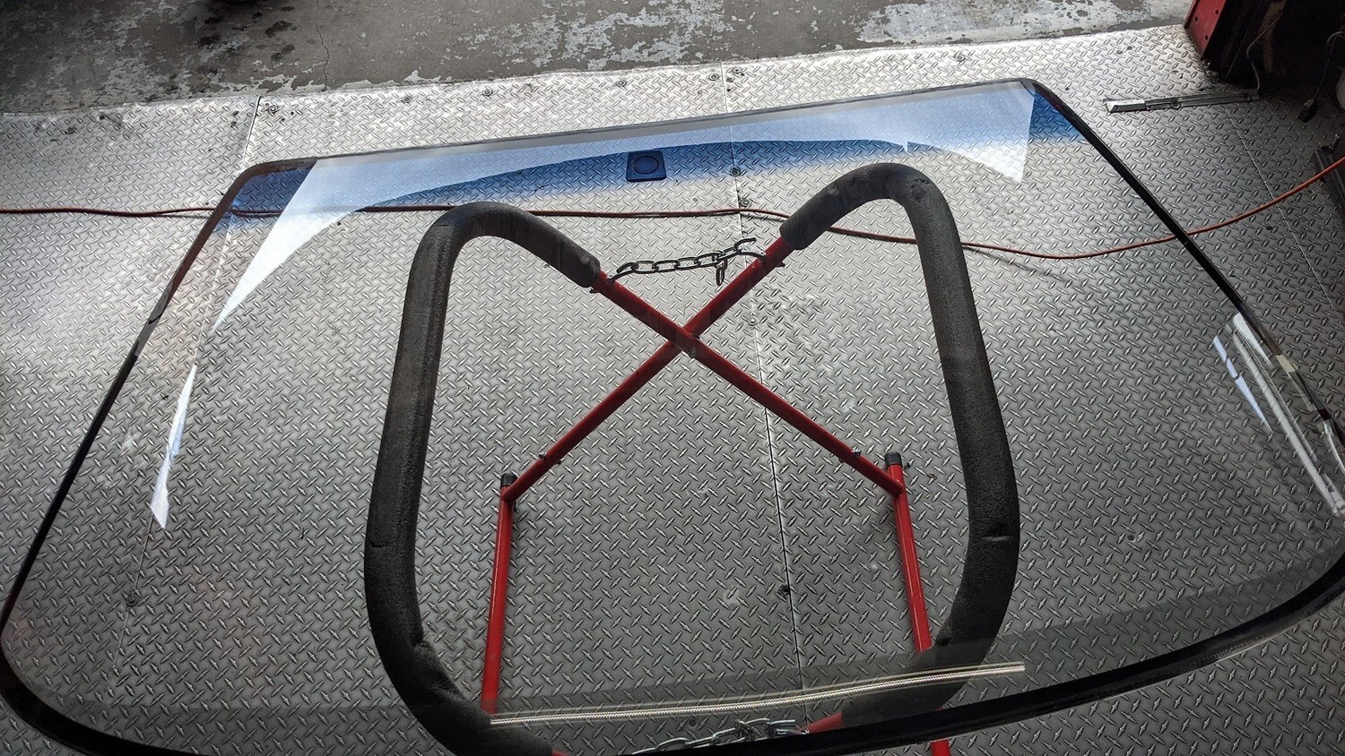 FERRARI 348  355 PARTS front WINDSCREEN WINDSHIELD GENUINE USED 64426800