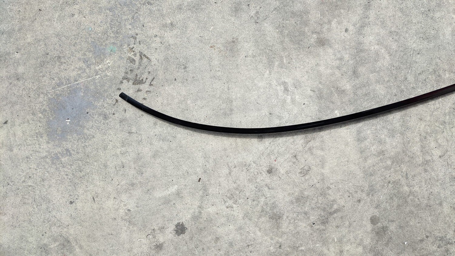 FERRARI 348  355 PARTS front WINDSCREEN WINDSHIELD LOWER TRIM 62198800L