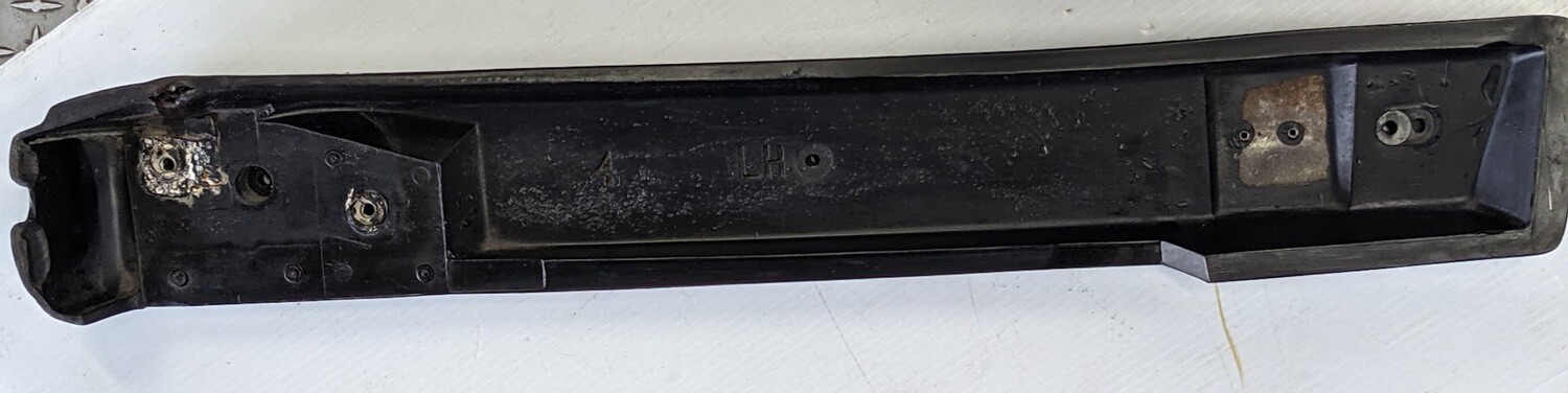 81-95 ROLLS ROYCE SILVER SPUR BENTLEY LEFT REAR bumper EXTENSION UB42675