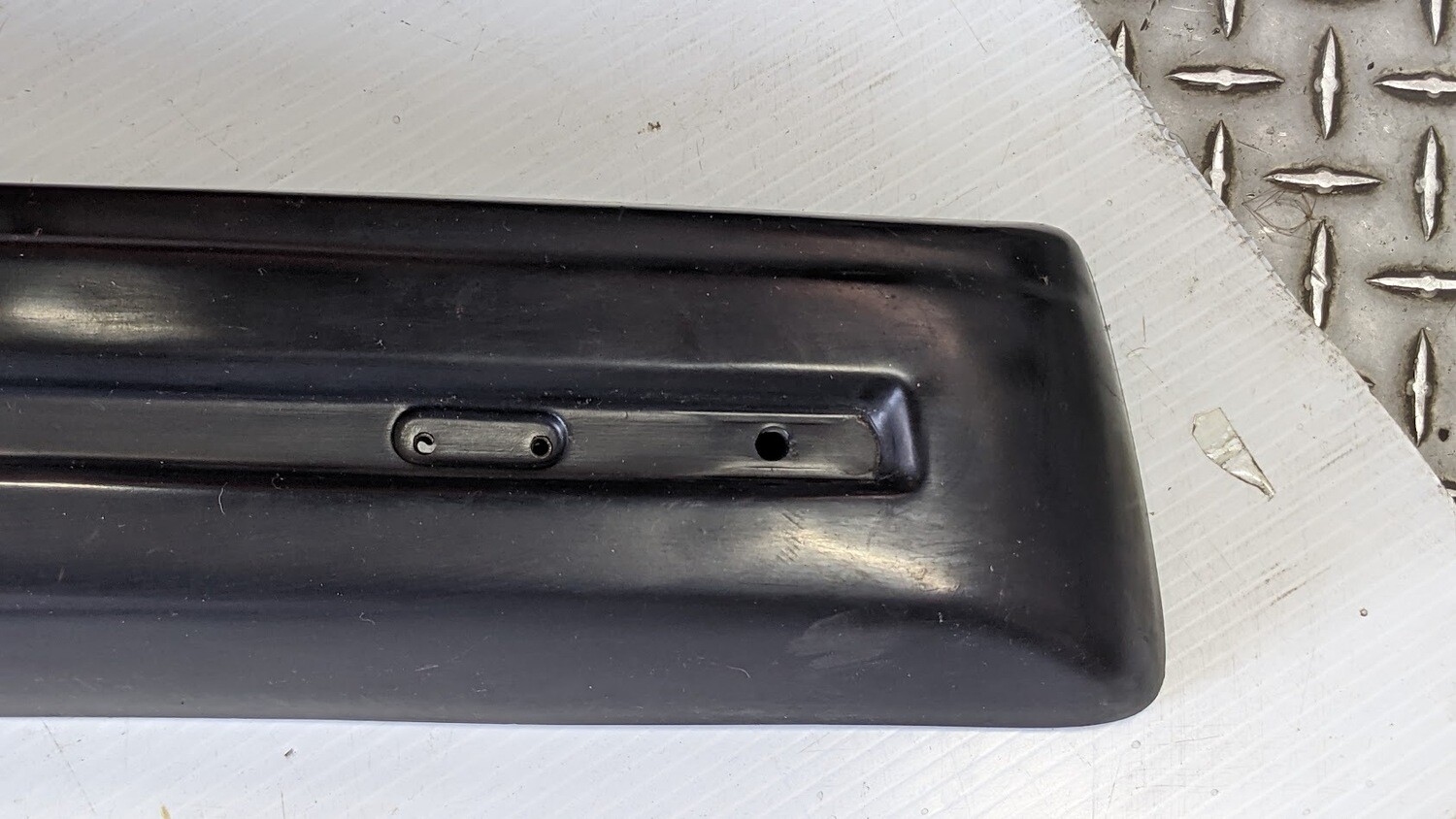 81-95 ROLLS ROYCE SILVER SPUR BENTLEY LEFT REAR bumper EXTENSION UB42675