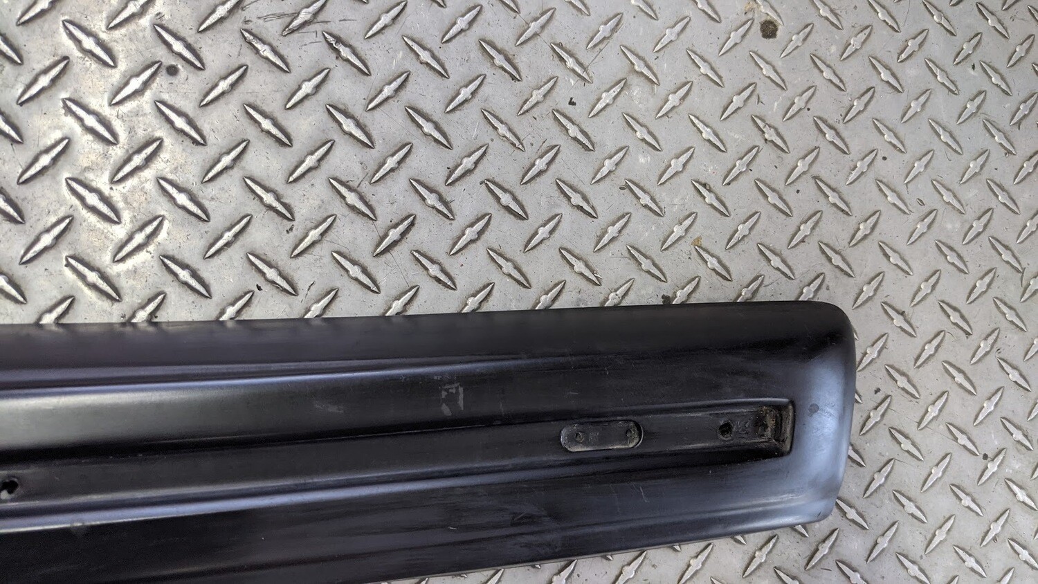 81-95 ROLLS ROYCE SILVER SPUR BENTLEY RIGHT REAR bumper EXTENSION UB42674 2