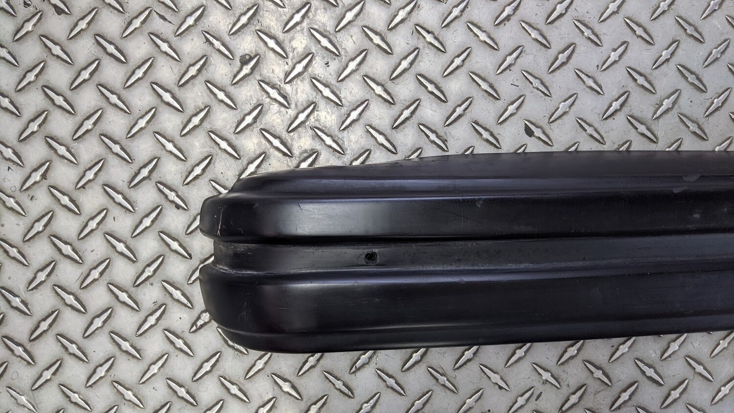 81-95 ROLLS ROYCE SILVER SPUR BENTLEY RIGHT REAR bumper EXTENSION UB42674 2