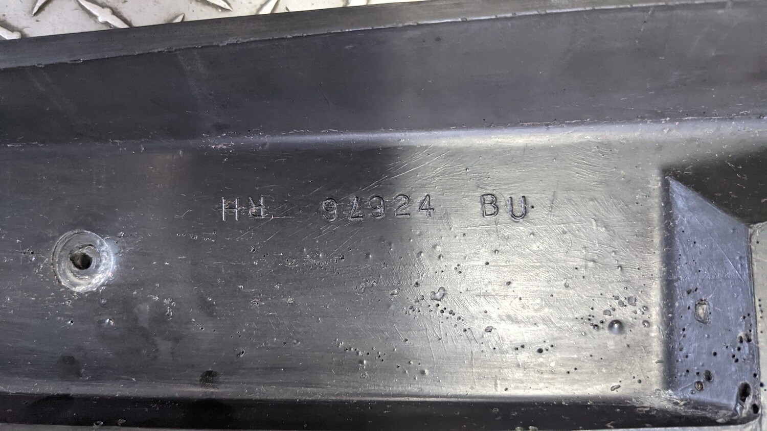 81-95 ROLLS ROYCE SILVER SPUR BENTLEY RIGHT REAR bumper EXTENSION UB42674 2
