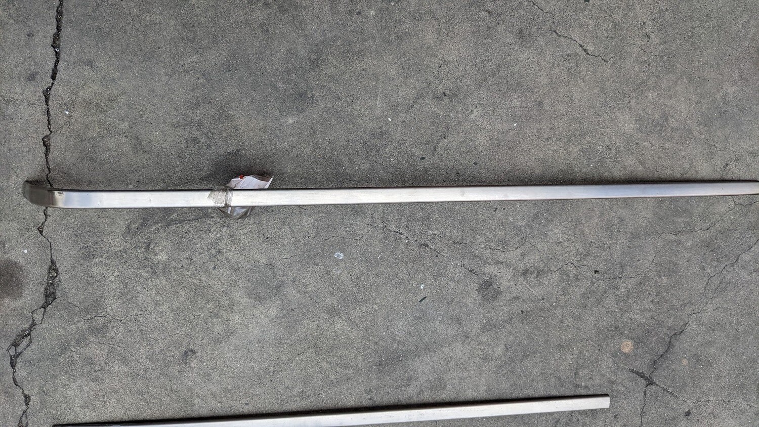 81-95 ROLLS ROYCE SILVER SPUR BENTLEY LEF REAR bumper STAINLESS STRIP UB42625
