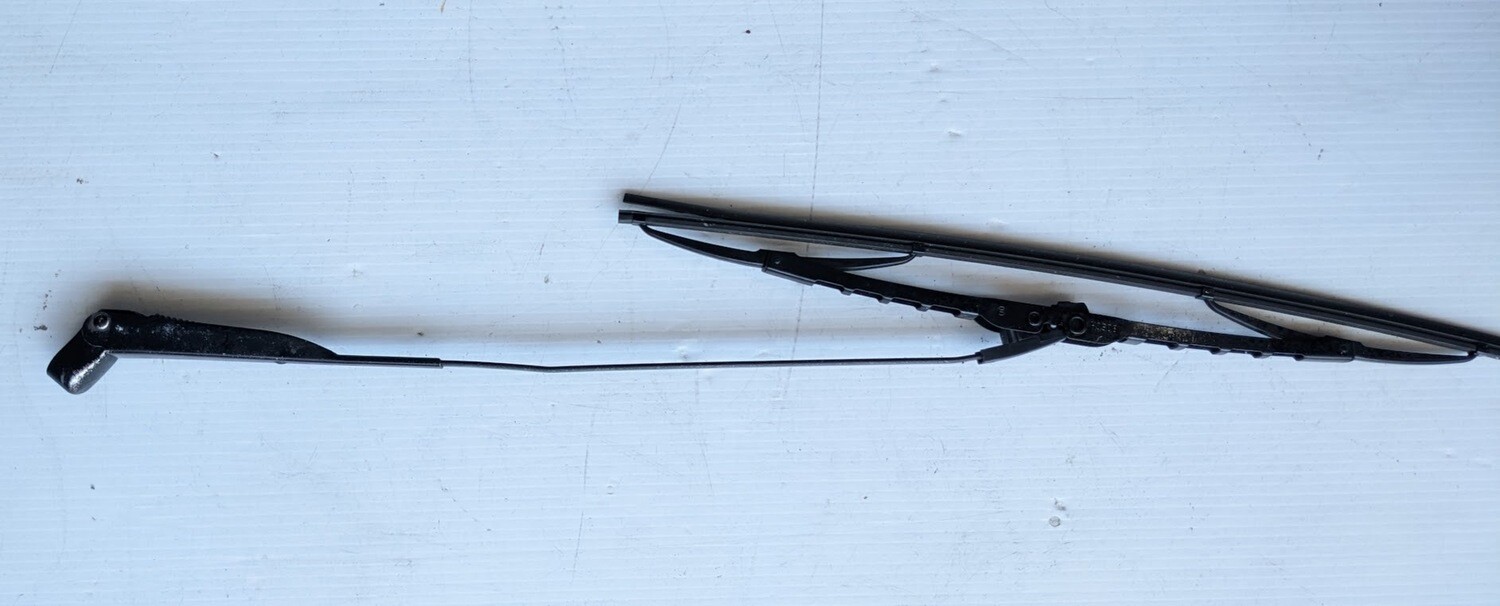 FERRARI 308 PARTS  wiper arm PASSENGER RIGHT side LHD USA CAR