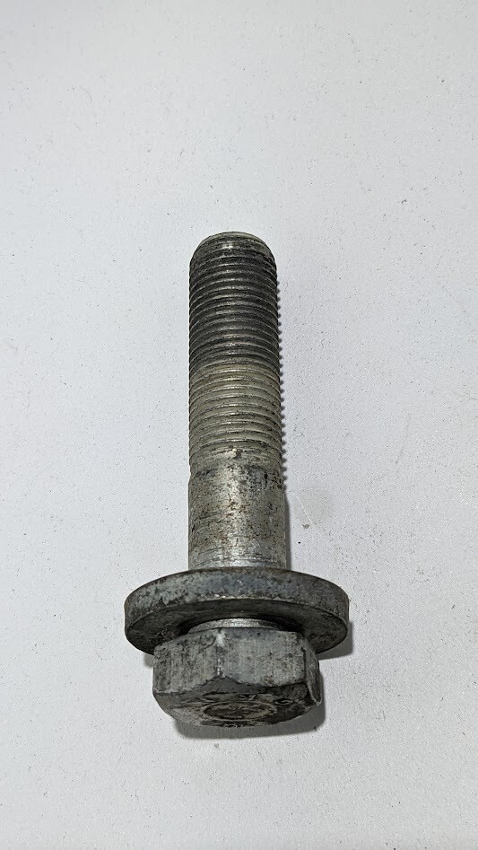 65 - 80 ROLLS ROYCE SILVER SHADOW BUMPER BRACKET HOLDING SCREW