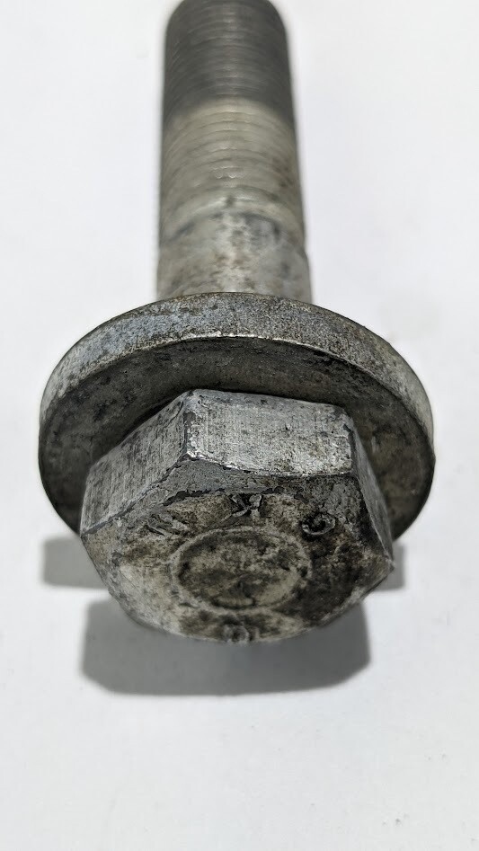 65 - 80 ROLLS ROYCE SILVER SHADOW BUMPER BRACKET HOLDING SCREW
