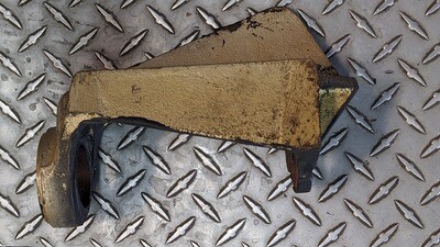 65 - 80 ROLLS ROYCE SILVER SHADOW RIGHT REAR BUMPER BRACKET
