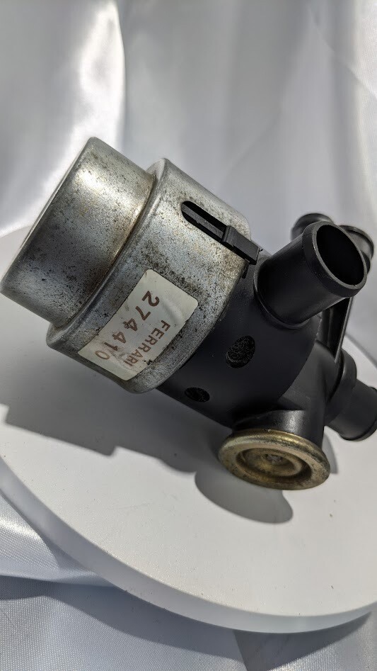 FERRARI 308 GTSi 328 mondial smog DIVERTER VALVE 274410