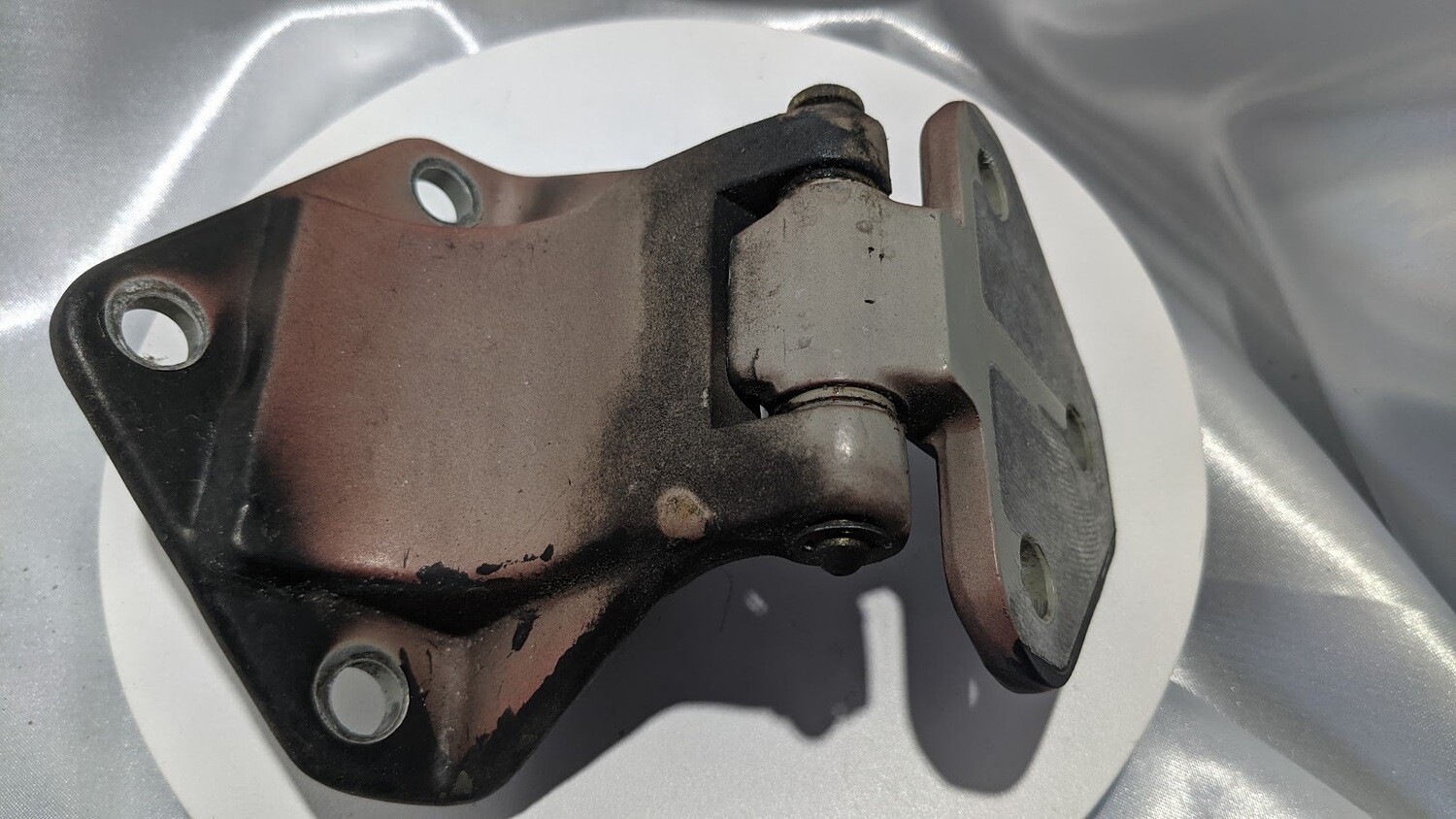 FERRARI 360 SPIDER PARTS DOOR HINGE UPPER OR LOWER 64803300