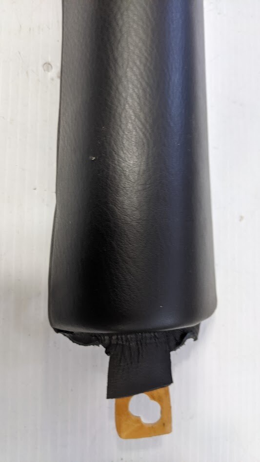 FERRARI PART 360 SPIDER RIGHT A PILLAR WINDSHIELD FRAME COVER 65867701 BLACK USA