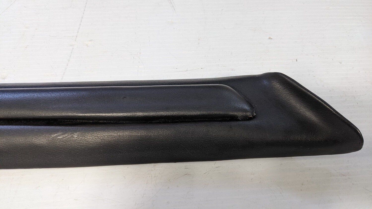 FERRARI 308 GTSi  inside cover A PILLAR WITH TRIM 60356706 RIGHT SIDE -