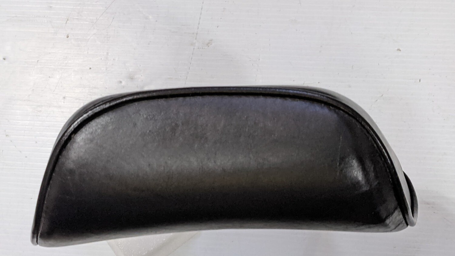 FERRARI 308 INTERIOR GTS ONE BLACK HEADREST ORIGINAL