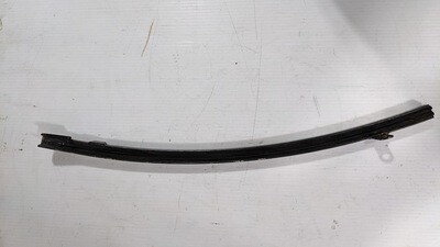 FERRARI 308 GTSi  RIGHT  WINDOW GLASS RAIL REAR CANALINO GUIDE