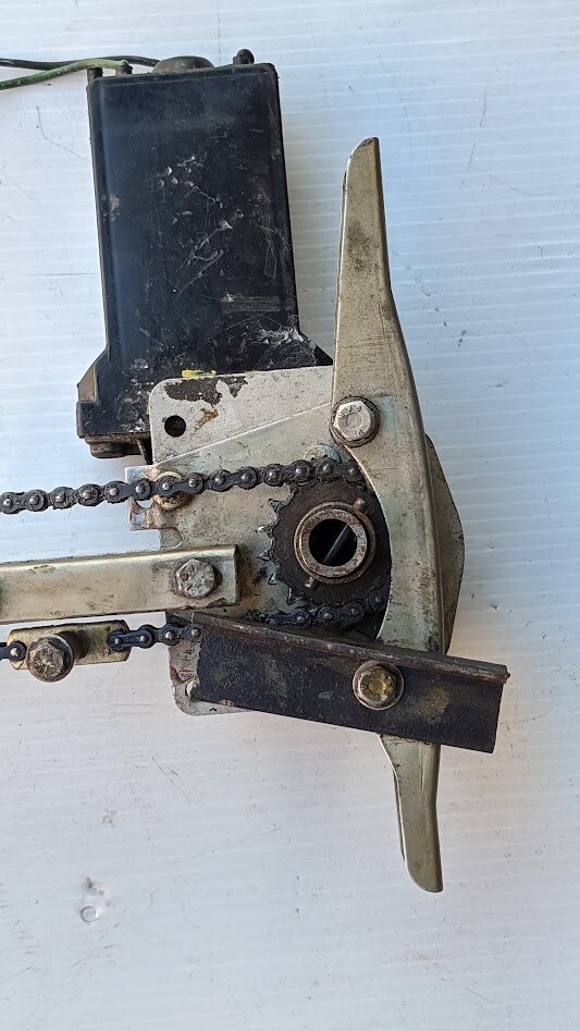 ROLLS ROYCE SILVER SHADOW ANY SIDE WINDOW REGULATOR complete with motor CUSTOM