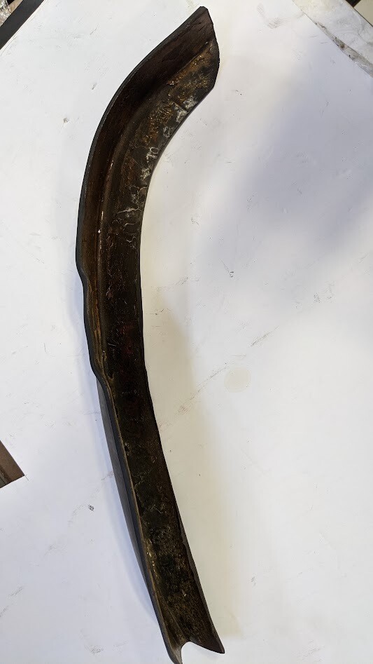 81-95 ROLLS ROYCE SILVER SPUR BENTLEY LEFT REAR STONE MUD GUARD UB39817
