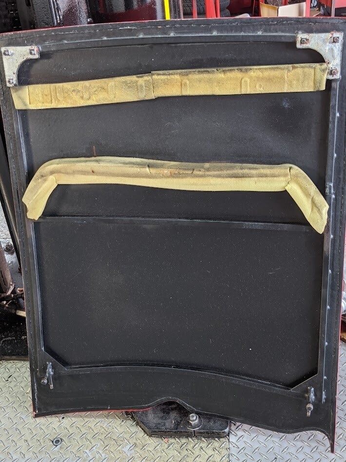 FERRARI 308 GTSi FRONT STORAGE HOOD TRUNK LID COVER 60349404 ORIGINAL
