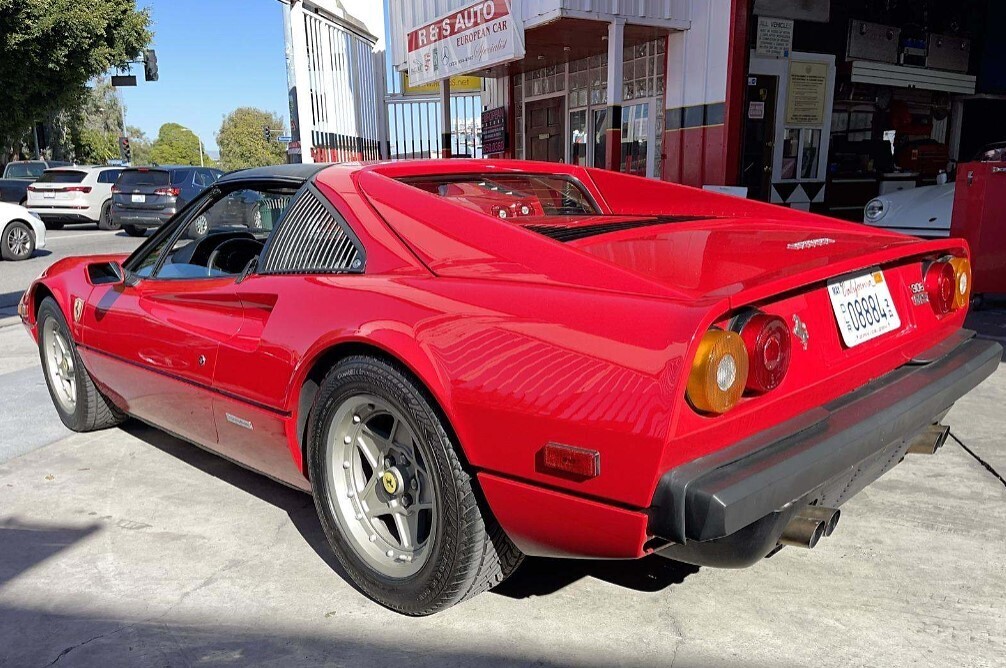 1981 FERRARI 308 GTSi ROSSO CORSA ON BLACK