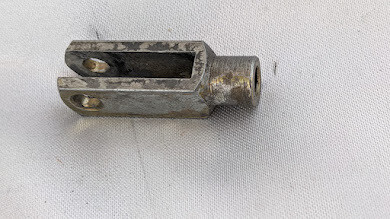 FERRARI 308 GTSi part ACCELERATOR CABLE FORK CLEVIS 100655