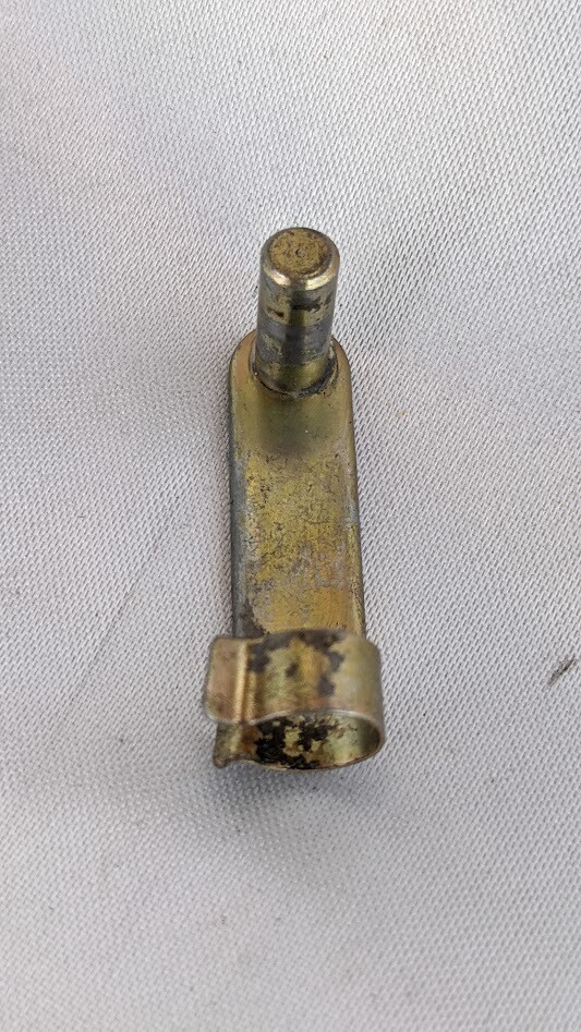 FERRARI 308 GTSi part ACCELERATOR CABLE FORK CLEVIS LOCK PIN 100656