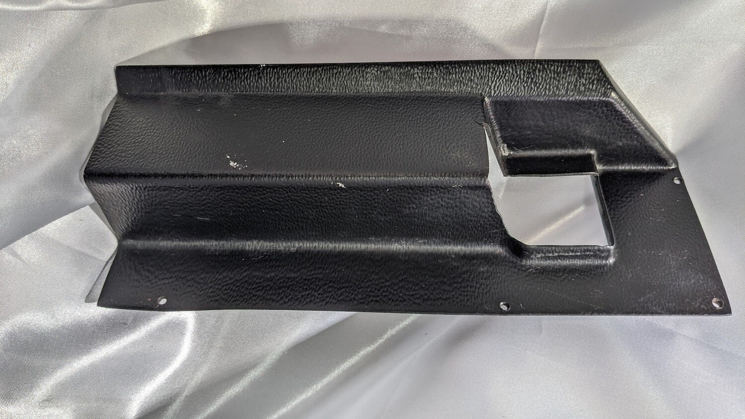 FERRARI 308 GTSi ACCELERATOR pedal PLASTIC MECHANISM COVER 60070703
