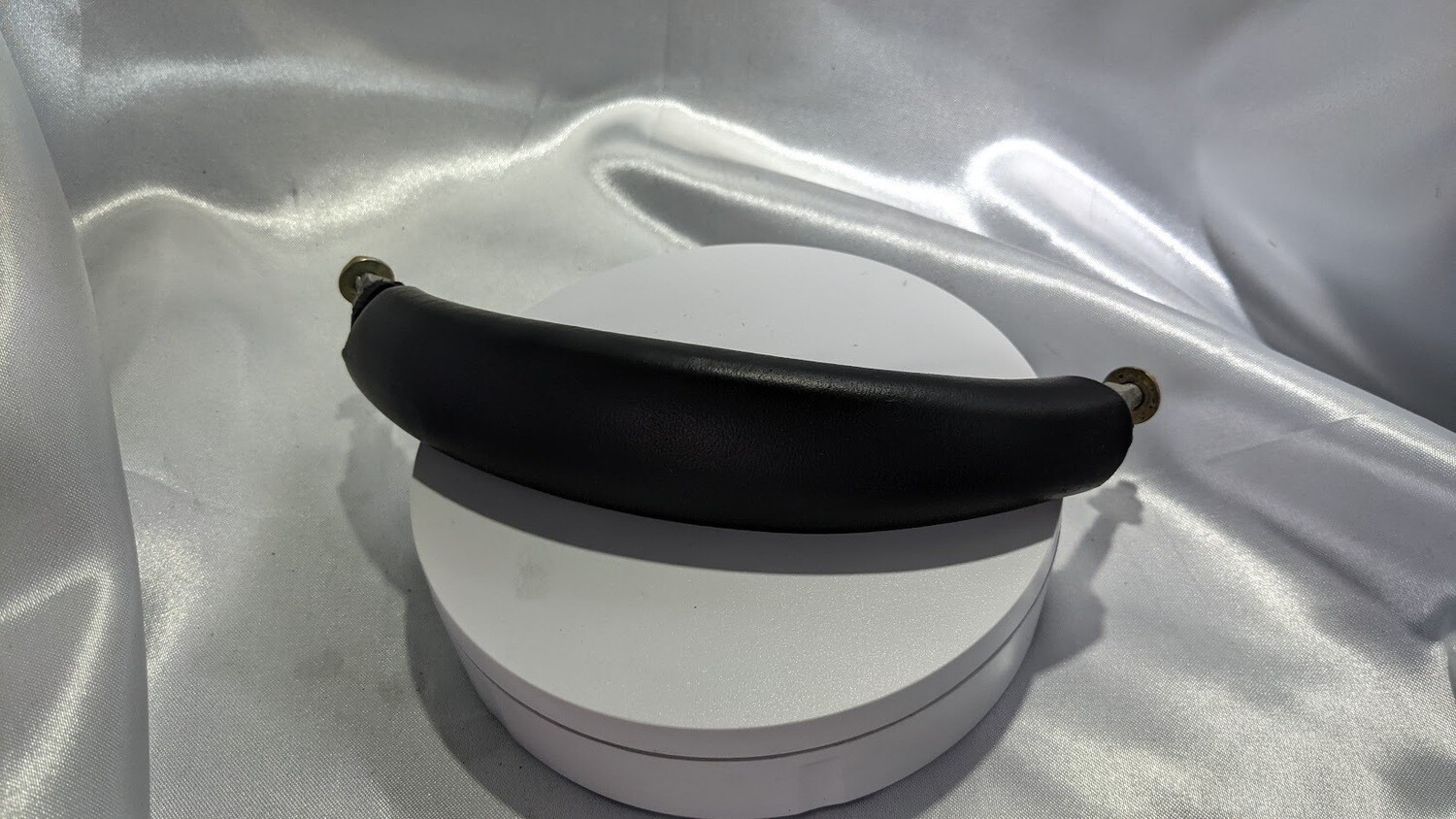 Ferrari 360 spider RIGHT DOOR PULL HANDLE BLACK  651594
