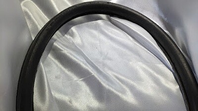 FERRARI 308 PARTS  GTS TOP COVER FRONT SEAL 60607900