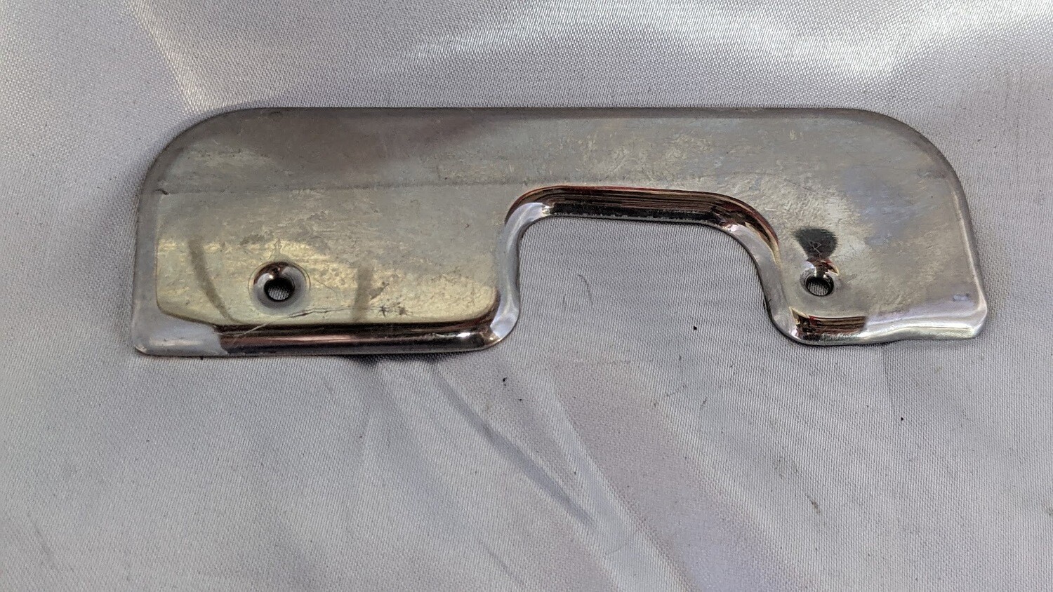 FERRARI 308 GTSi  RIGHT DOOR LATCH CHROME STAINLESS FINISHER 60304905