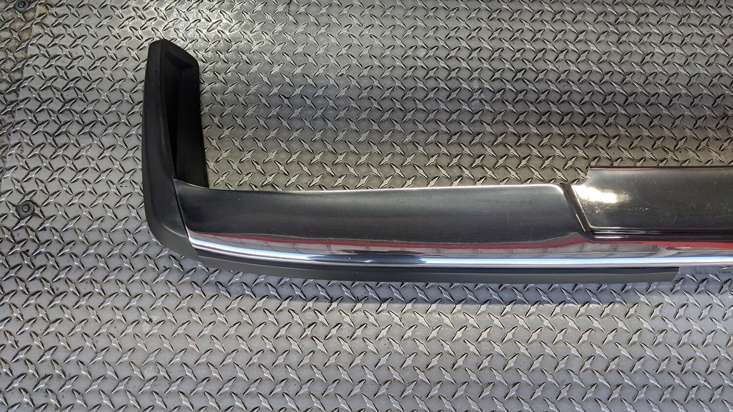 ROLLS ROYCE SILVER SHADOW FRONT BUMPER COMPLETE WITH GUARDS
