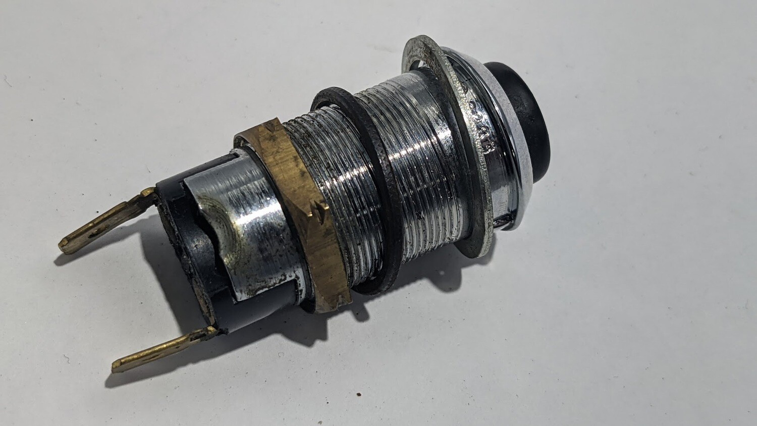 Rolls Royce Silver SPUR CORNICHE  IN DASH GAS fuel LID RELEASE SWITCH