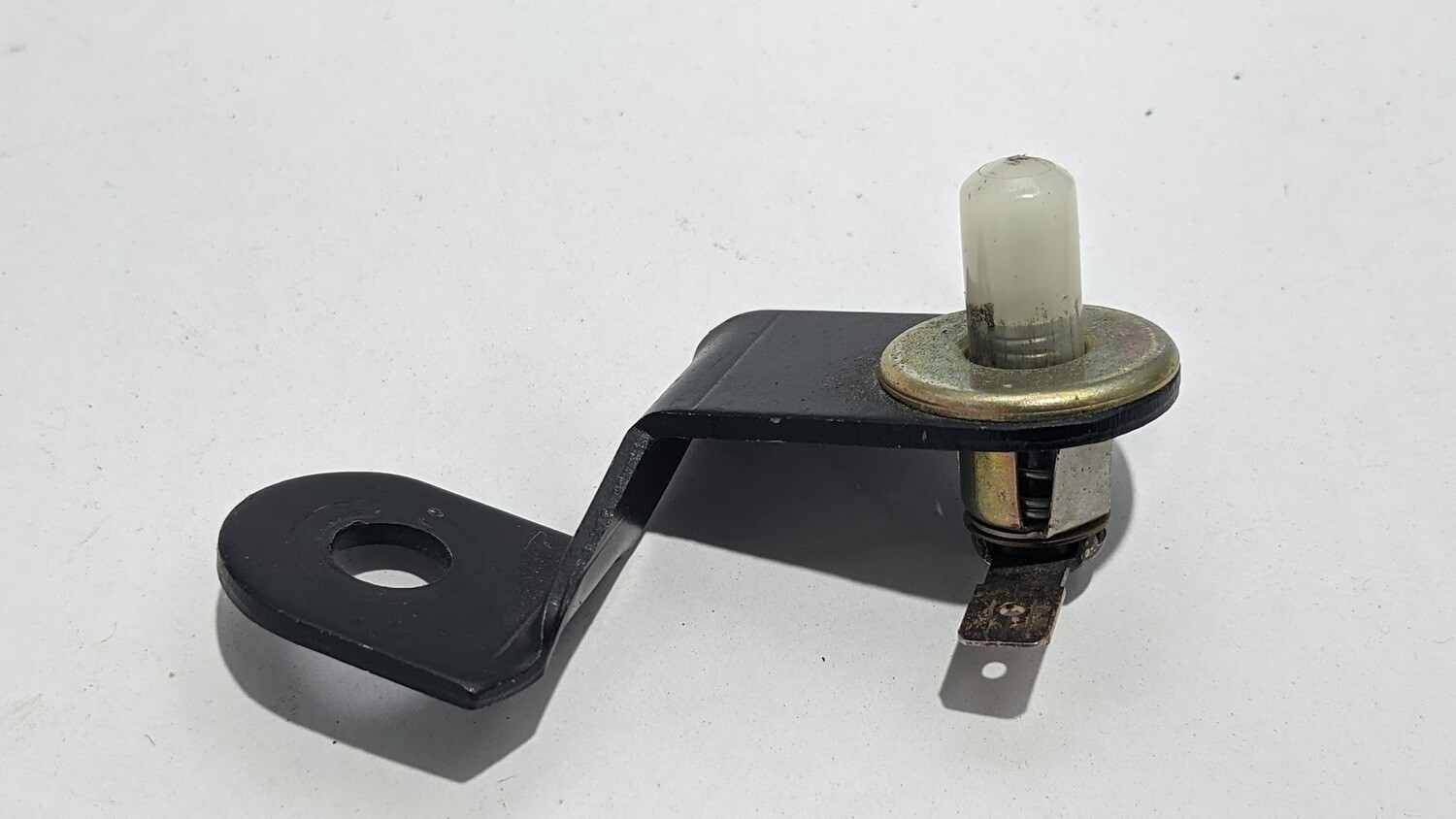 FERRARI 308 81 USA PARTS PARKING EMERGENCY BRAKE SWITCH 114417 20069803