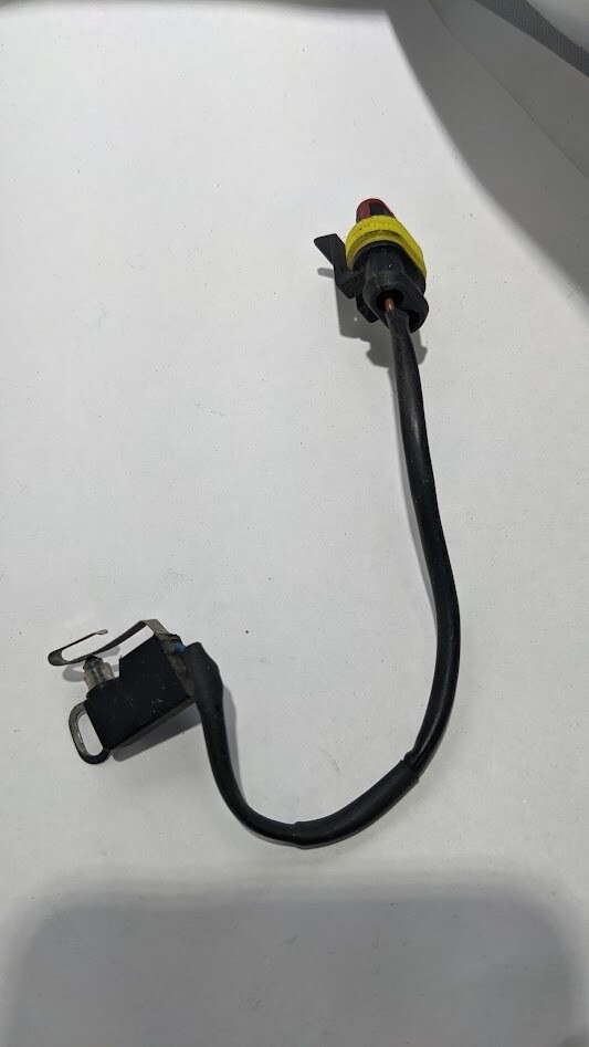 FERRARI 360 SPIDER part CAPOTE CONVERTIBLE TOP UPPER MICRO SWITCH 66456000