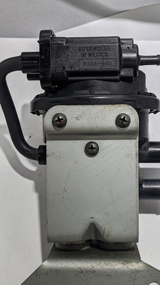 98 ROLLS-ROYCE SILVER SPUR VAPOR CANISTER EVAP PUMP UV20486PA