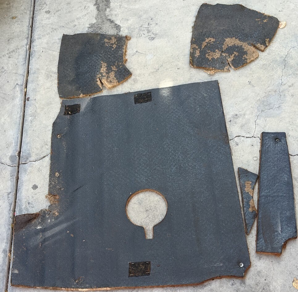 ROLLS ROYCE SILVER SHADOW II PART TRUNK FLOOR INSULATION