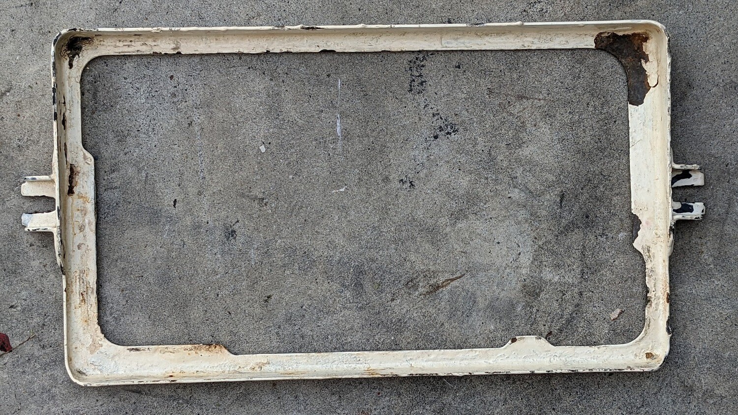 77 to 80 ROLLS ROYCE SILVER SHADOW  BATTERY UPPER FRAME UD18712